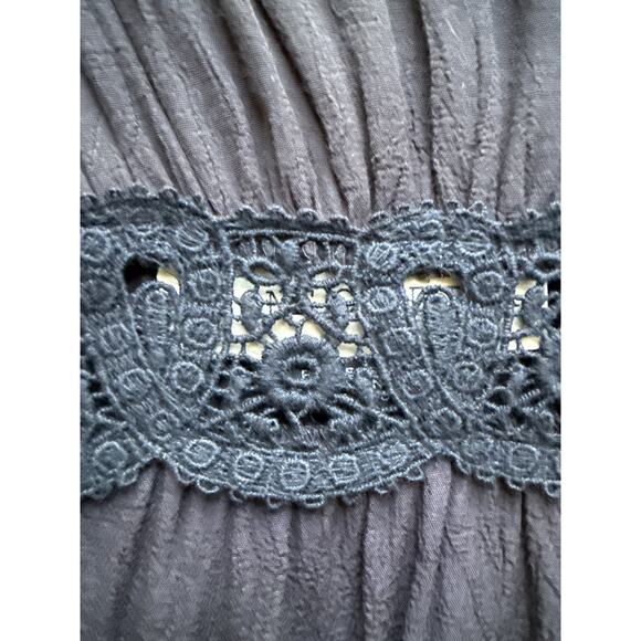 Stone Cold Fox Little Black Mini Dress with Crochet Waist Size 2 fits like a 4-6 - Picture 5 of 8